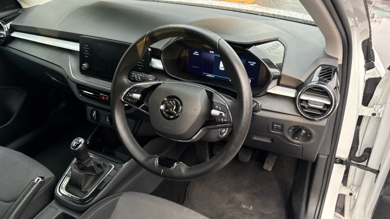 Skoda Fabia 1.0 MPI 80 Colour Edition 5dr Petrol Hatchback